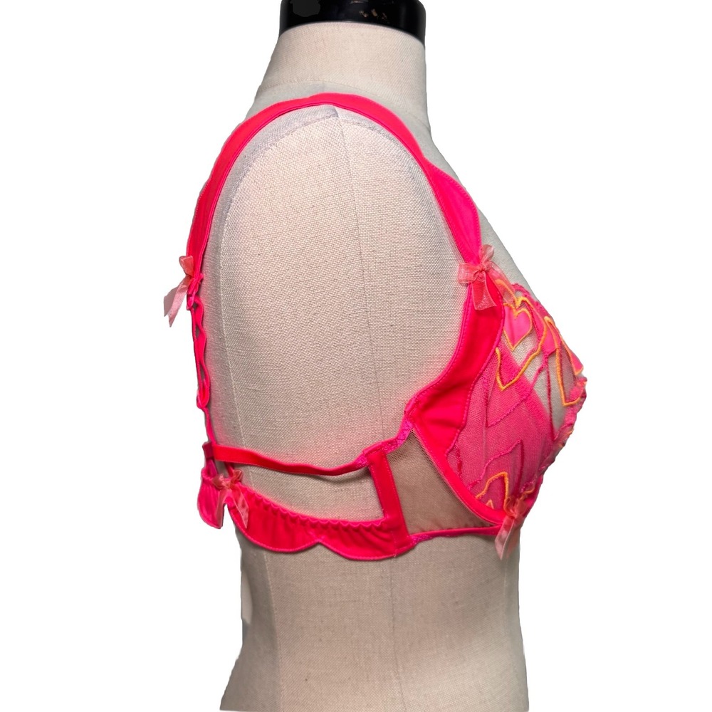 VS For Love & Lemons‎ Graphic Hearts Underwire Unlined Bra Size Large NWT - Picture 2 of 12